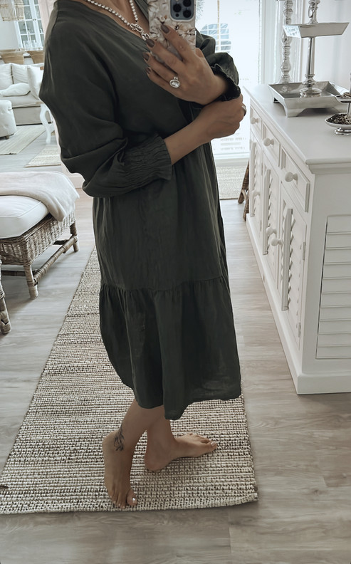 MAGGIE PELLAVAMEKKO KHAKI