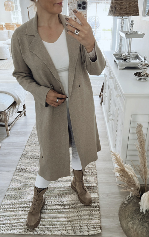 DORALIS VISKOOSINEULETAKKI BEIGE