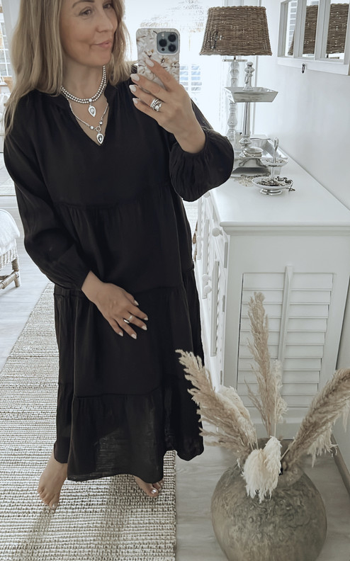 ISADORA PELLAVAMEKKO CHOKO