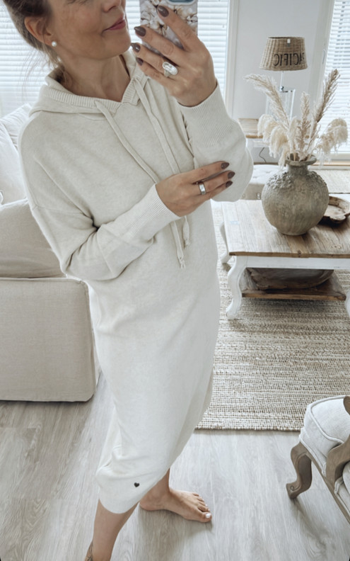 MALAK NEULEMEKKO HUPULLA BEIGE