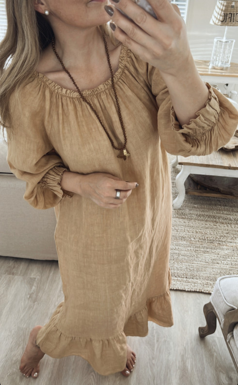 LISBETH PELLAVAMEKKO VAALEA KAMELI