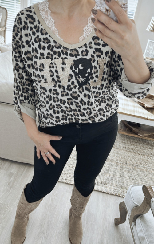 LOVE LEO PUSERO BEIGE
