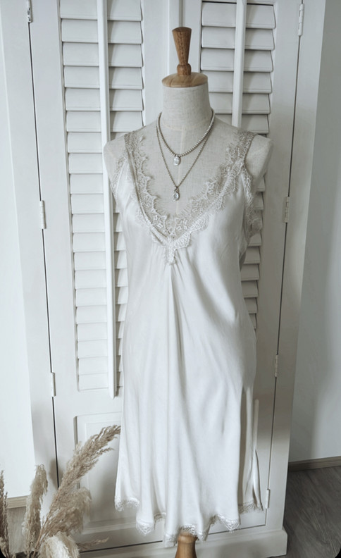 DAISY VISKOOSIMEKKO BEIGE