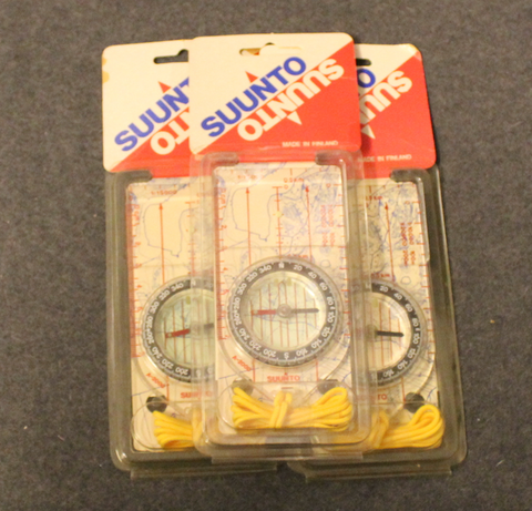 Suunto kompassi, Käyttämätön, Malli A2000. 1980 lukua. VIIMEINEN