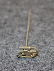 Gardehusarregimentet (Guard Hussar Regiment) old type pin