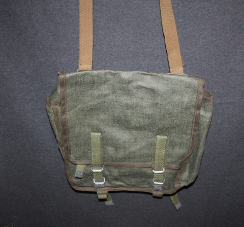 Vintage Bag, 1940s Bag, Shoulder Bag, Fishing Bag, Messenger Bag