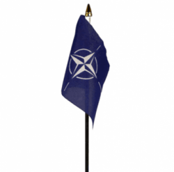 NATO lippu ,  15x10cm, pöytä / ajoneuvolippu
