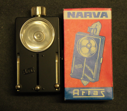 DDR, Artas Narva 2234 taskulamppu, laatikossaan käyttämätön.