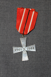 5th Division Cross
