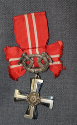Cross of Liberty 4th class 1939 with swords.