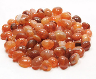 Karneoli 'Minikivet' hiottu 8-15mm (10 kpl)