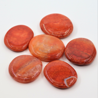 Tuliakaatti 'Fire Agate' litteä 35-45mm