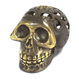 Vintage 'Medium Skull' messinkiä 85*55mm