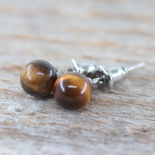 Korvakorut Tiikerinsilmä 'Nappi' 6mm