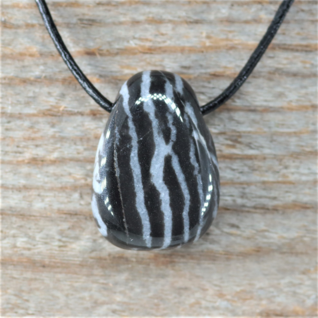 Riipus Seepra-akaatti 'Drilled Drop' 30*20mm
