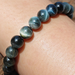 Rannekoru Tiikerinsilmä sininen 'Blue Tiger Eye' (helmi 6mm)