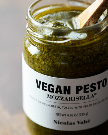 Vegaaninen Pesto, Mozzarisella