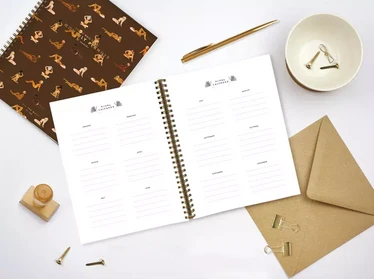 Kalenteri, Monthly Planner - Women