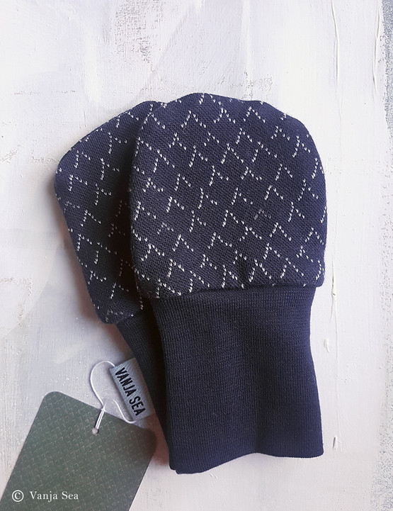 Aallot Baby Mittens