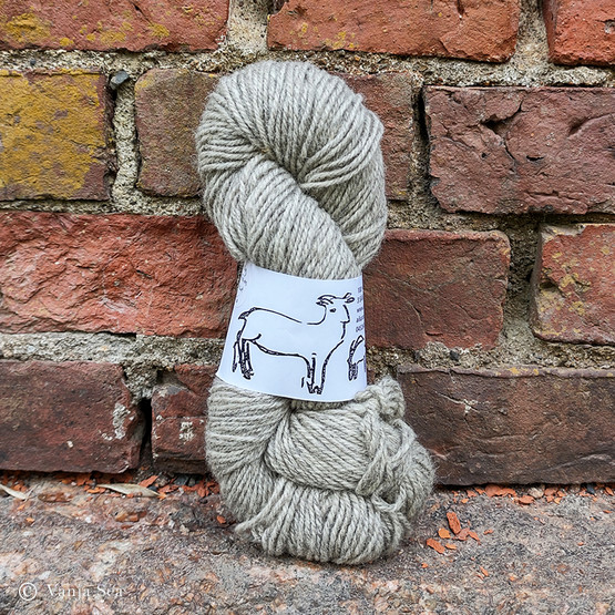 3ply Wool Yarn, Light Grey