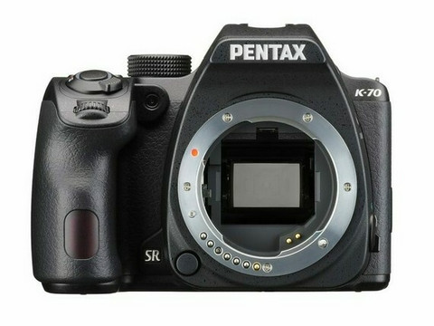 K-70 + Zoom 18-55 WR + 50-200mm