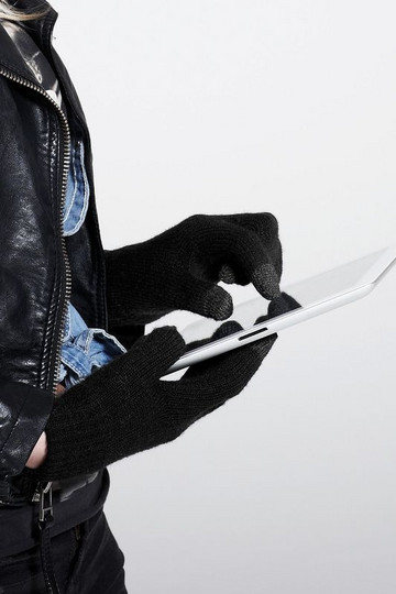 TOUCHSCREEN SMART SORMIKKAAT