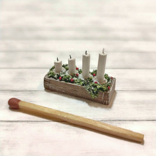 Nukkekodin Adventtikynttelikkö