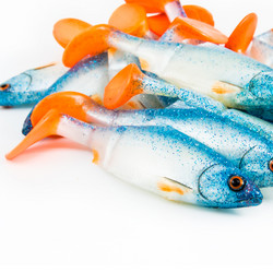 #29 ANGRY Roach Jointed 12,5cm 1kpl väri:BFO